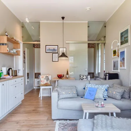 Ruegener Traumzeit 30 Klein Stresow Ruegen By Ruyastay Σπίτι διακοπών *