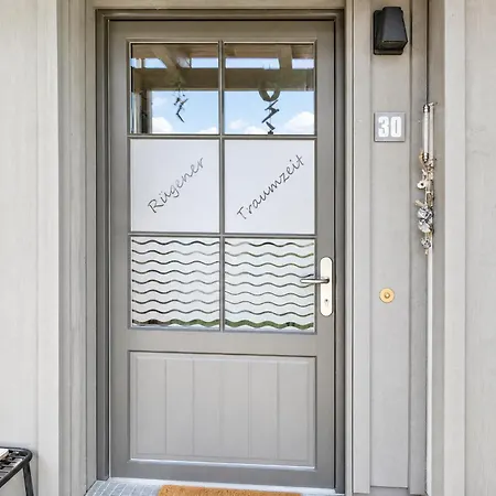 Tatil Evi Ruegener Traumzeit 30 Klein Stresow Ruegen By Ruyastay *